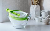 Spina | Easy-To-Use Salad Spinner | Non-Scratch, Nylon Spinning Colander | Lettuce Spinner | Colander with Collapsible Handle |  Green